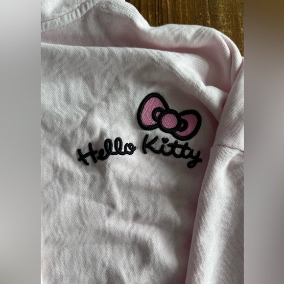 Forever 21 x Hello Kitty Mermaid Hoodie/ shorts set - Picture 4 of 11